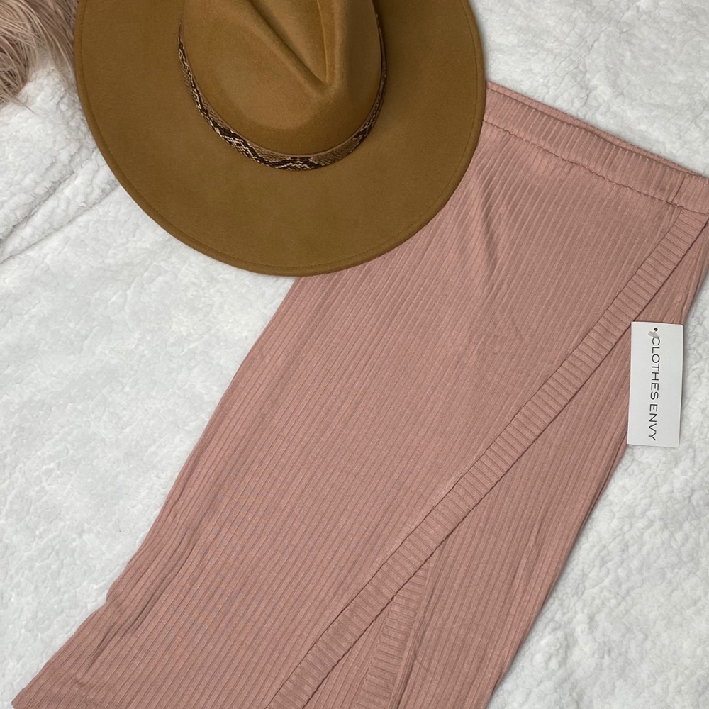 Clothes Envy Rose Colored Midi Skirt Size Small